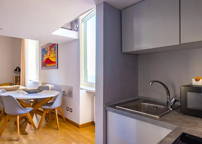 Lite Life Panoramic Flat By Napoliapartments Appartement