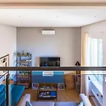Apartment Lite Life Panoramic Flat By Napoliapartments *