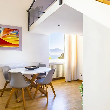 Appartement Lite Life Panoramic Flat By Napoliapartments *