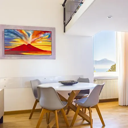 Lite Life Panoramic Flat By Napoliapartments Appartement Napels
