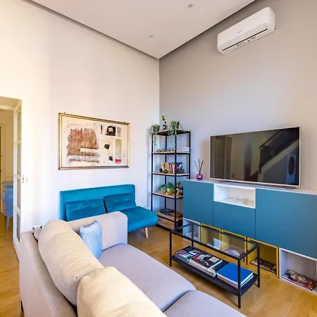 Lite Life Panoramic Flat By Napoliapartments *
