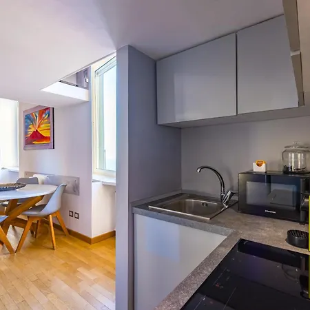 Lite Life Panoramic Flat By Napoliapartments Appartement