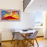 Lite Life Panoramic Flat By Napoliapartments アパート ナポリ