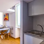 Lite Life Panoramic Flat By Napoliapartments アパート