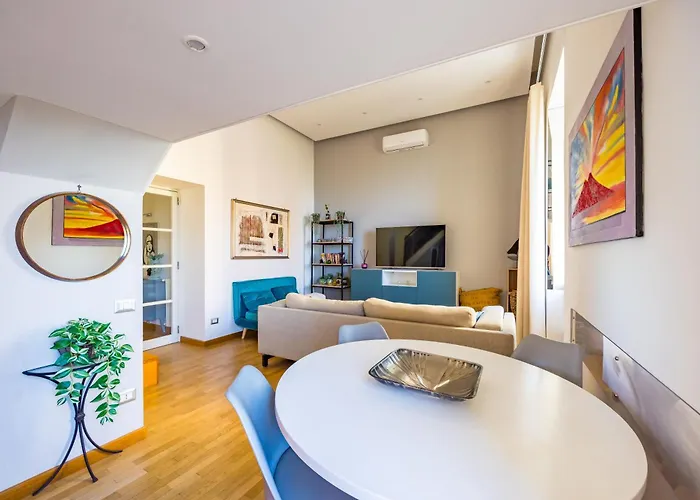Lite Life Panoramic Flat By Napoliapartments Неаполь